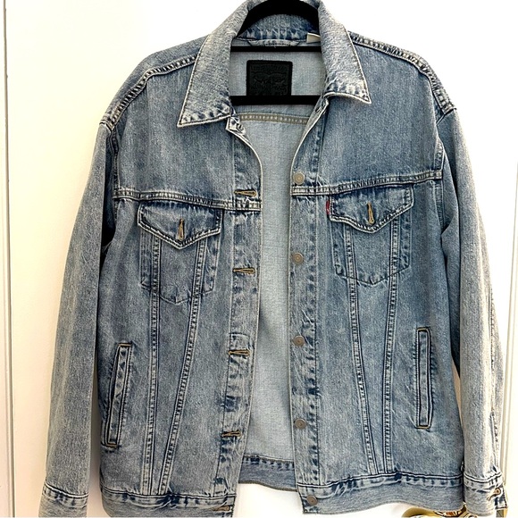 NEW Levi oversized denim jacket - Picture 5 of 11